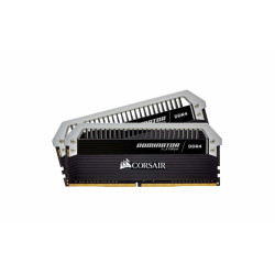 CMD16GX4M2A2666C15 D4 dP 8x2