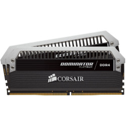 CMD16GX4M2E4000C19 D4 dP 8x2